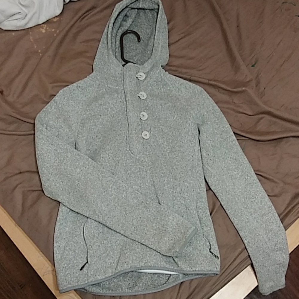 Northface sweater